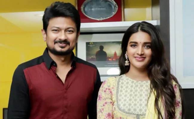 Nidhi Agarwal Plays Female Lead Role in Udhayanidhi Stalin Kalaga Thalaivan Movie - Sakshi