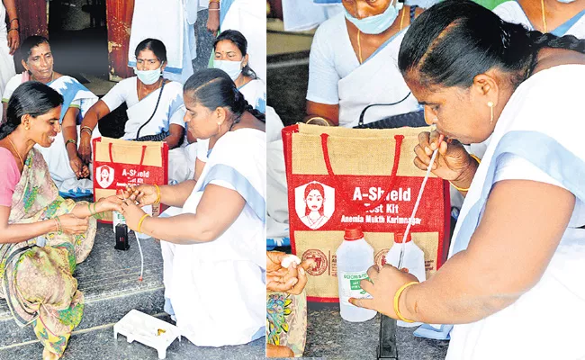 Asha workers Sucking Blood Through Her Mouth In Karimnagar - Sakshi