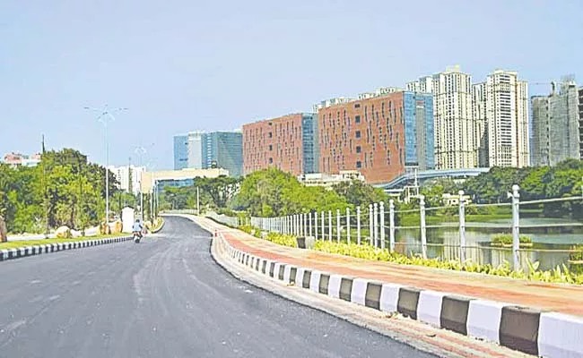 Hyderabad Government  Is Ready To Give High Priority To Link Roads  - Sakshi