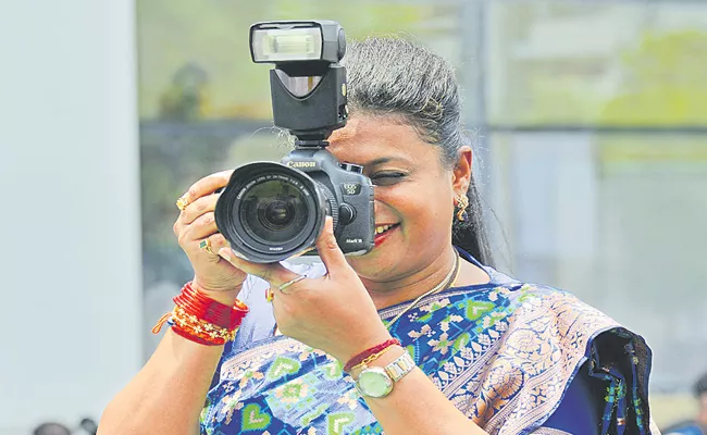 RK Roja says her movie career started with a photo in Photo Carnival - Sakshi