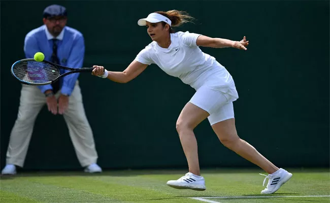 Wimbledon 2022: Sania Mirza Mate Pavic Reach Mixed Doubles Semi Finals - Sakshi