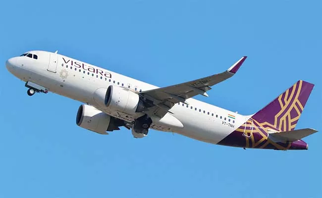 Vistara engine fails flight lands safely on from Bangkok to Delhi - Sakshi