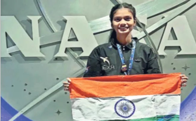 Jahnavi Dangeti First Indian To Complete Prestigious Nasa Programme - Sakshi