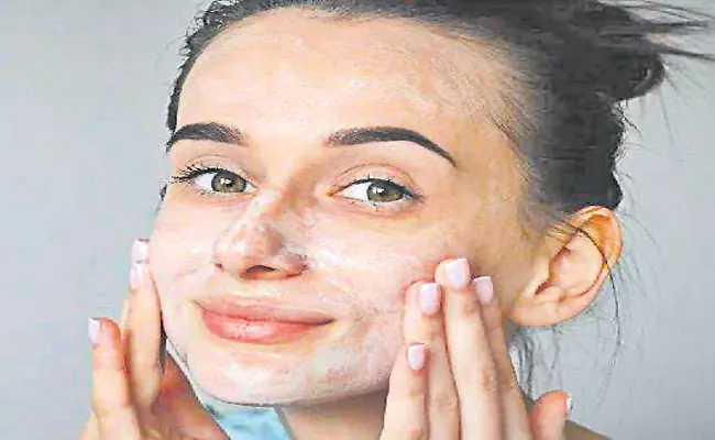 Raw Milk Gives Glow To Face - Sakshi