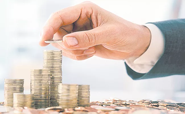 Mutual fund industry asset base rises 14percent to Rs 37. 75 lakh - Sakshi