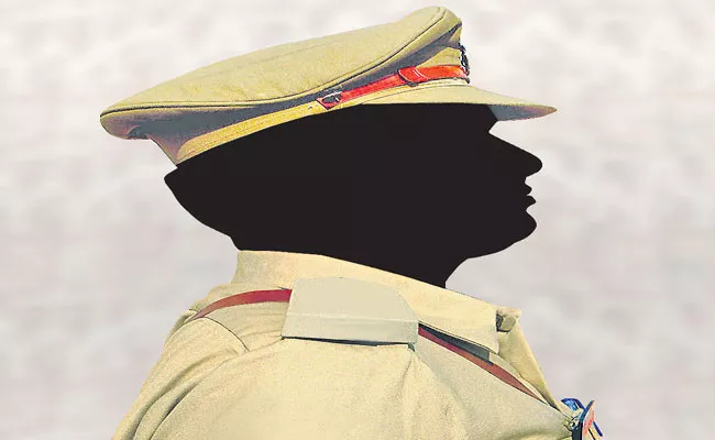 5. 6 Lakhs Police Posts Are Vacant In Telangana - Sakshi