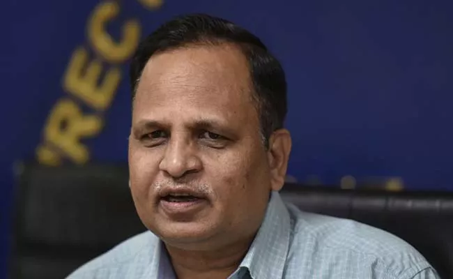 ED summons Satyendar Jain wife Poonam Jain in money laundering case - Sakshi