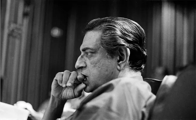 Azadi Ka Amrit Mahotsav: Film Maker Satyajit Ray Biography - Sakshi