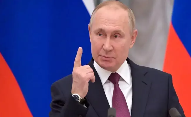 Russia-Ukraine War: Russian President Vladimir Putin warnings to Ukraine - Sakshi