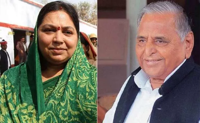 Mulayam Singh Yadav wife Sadhna Gupta Passes Away - Sakshi