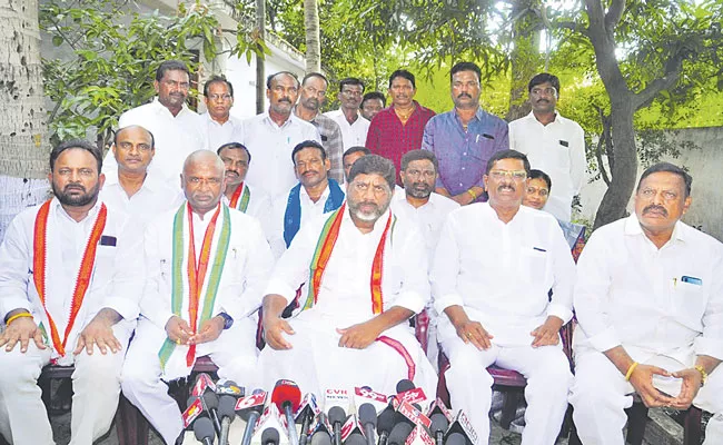 CLP Leader Mallu Bhatti Vikramarka Demands Govt Provide Succour To Flood Hit Farmers - Sakshi