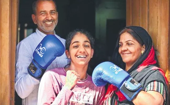 CWG 2022: Golden Girl Nitu Ghanghas Inspirationational Journey In Telugu - Sakshi