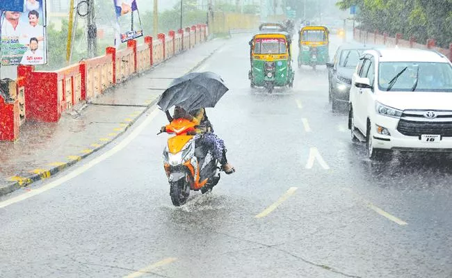 Heavy rains in many places in coastal districts Andhra Pradesh - Sakshi