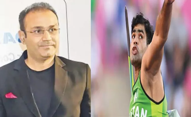 Virender Sehwag Trolls Pakistani Commentator For Big Blunder - Sakshi