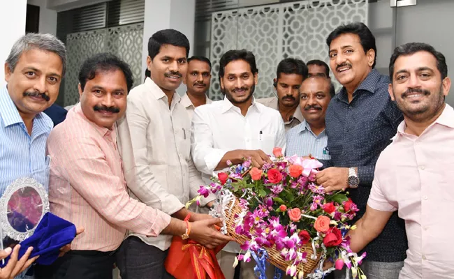 The Association of AP MPDOs Thanked CM YS Jagan - Sakshi