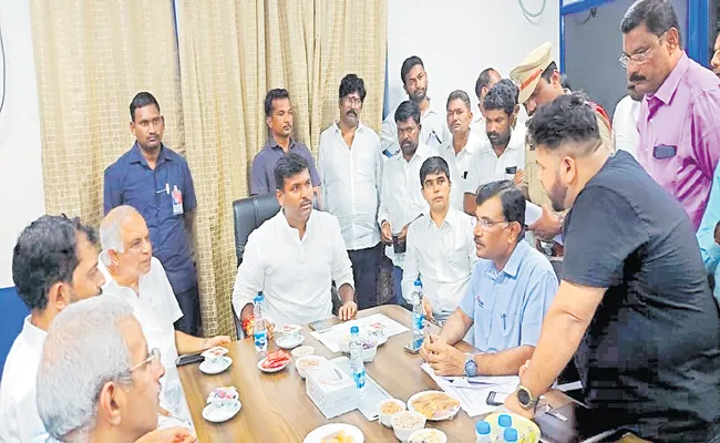 Gudiwada Amarnath On Yakahoma Tire Company At Visakha - Sakshi