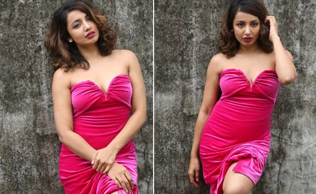 Tejaswi Madivada Talk About Commitment Movie - Sakshi