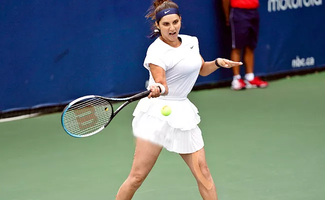 Sania Mirza Madison Keys reach womens doubles semifinal at Canadian Open - Sakshi