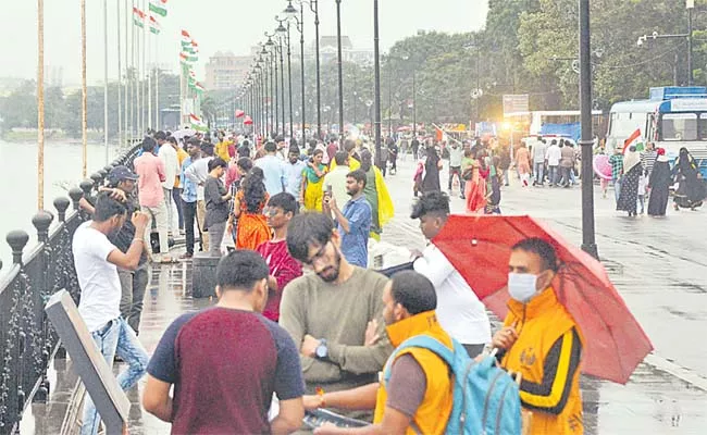 Sunday Fun Day Organized On Tank Bund Under Auspices Of HMDA - Sakshi