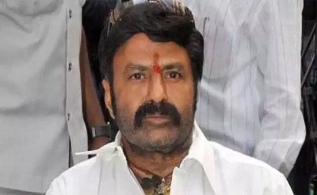 Balakrishna Started NTR Arogya Ratham without Chandrababu Photo - Sakshi