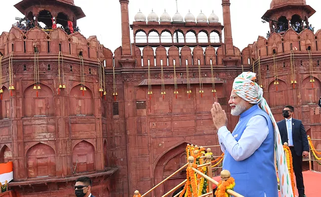 pm narendra modi red fort speech - Sakshi