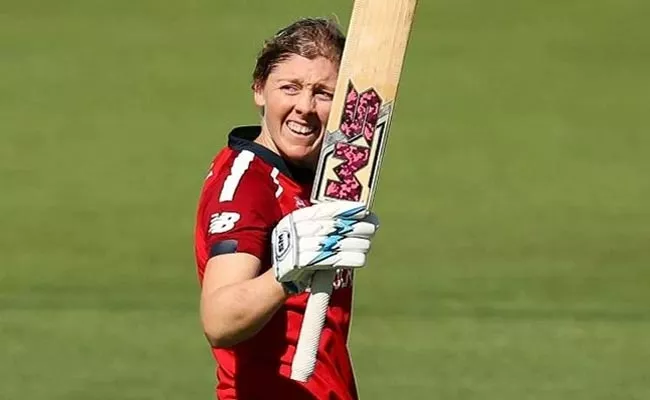 Heather Knight undergoes surgery,set to miss series against India - Sakshi