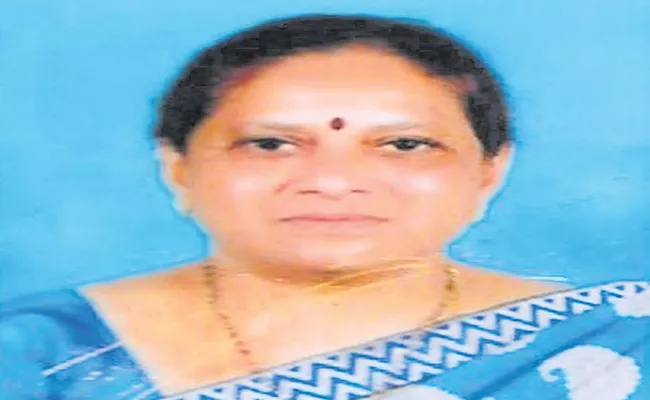 Husband donates Brain dead wife organs Andhra Pradesh - Sakshi