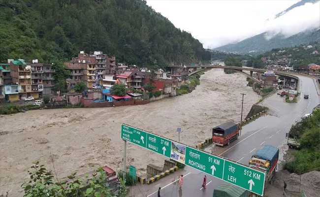 Floods in Uttarakhand Himachal Pradesh, What Is Cloud Burst, Know Everything - Sakshi