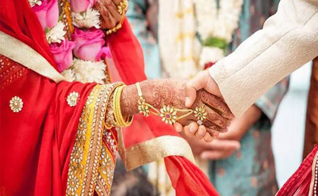 No Wedding Shubh Muhuratas From August 22 to December 2, 2022 - Sakshi