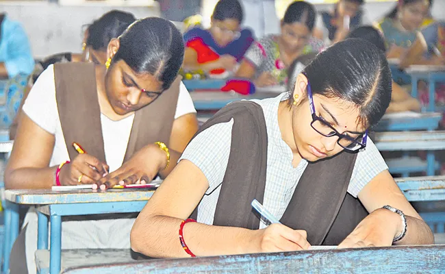 10th class public exams will be conducted in six papers Andhra Pradesh - Sakshi