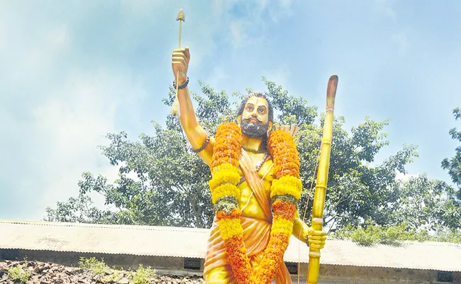 Arjun Munda Kishan Reddy Training in archery for tribals - Sakshi