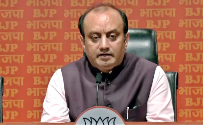 BJP MP Sudhanshu Trivedi On Delhi Liquor Scam Kavitha Role - Sakshi