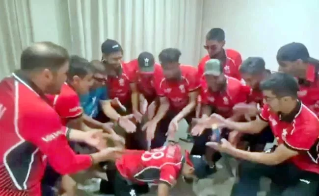 Hong Kong Players Kala Chashma Celebration After Qualify Asia Cup 2022 - Sakshi