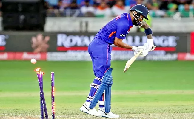 KL Rahul Golden Duck IND Vs PAK Clash Asia Cup 2022 - Sakshi