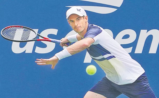 Andy Murray Earns First Grand Slam Straight Sets Win For Five Years - Sakshi