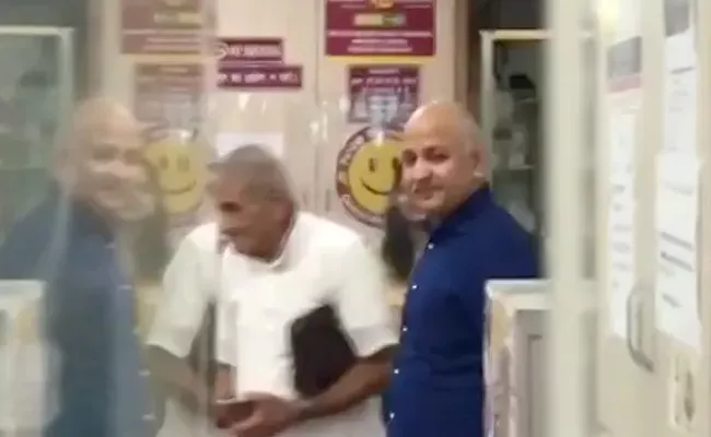 CBI Officials Checked Manish Sisodia Bank Locker - Sakshi