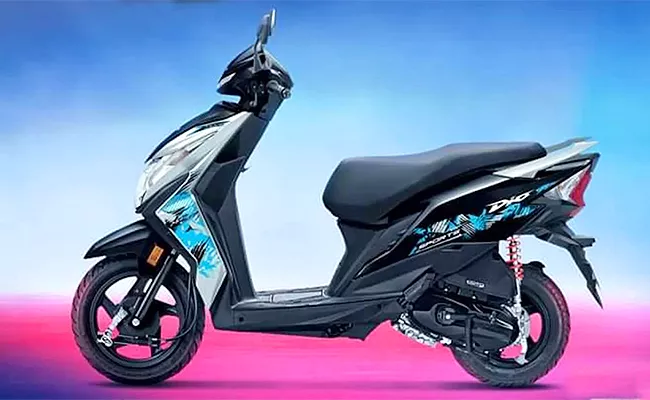 Honda Dio Sports Launched Price and Features ​​​​here - Sakshi