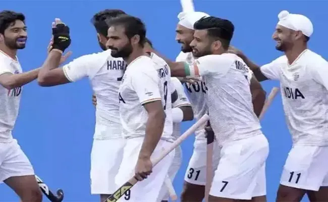 CWG 2022 Day 7: India Assured 6th Boxing medal, Mens Hockey Team Through To Semis - Sakshi