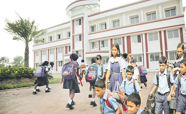 25 percent seats for poor children in private schools Andhra Pradesh - Sakshi