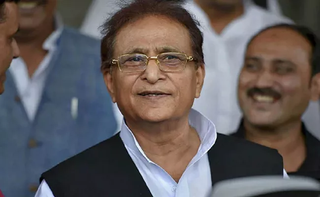 SP Leader Azam Khan Admitted In Hospital Akhilesh Yadav Visited - Sakshi