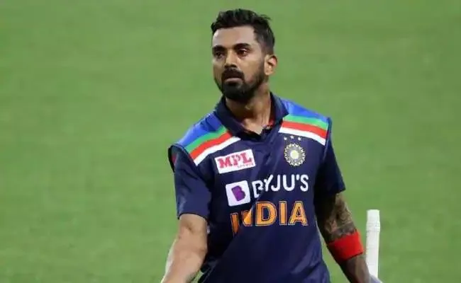 Ex New Zealand Cricketer Big Statement On KL Rahul Do We Actually Need Him - Sakshi