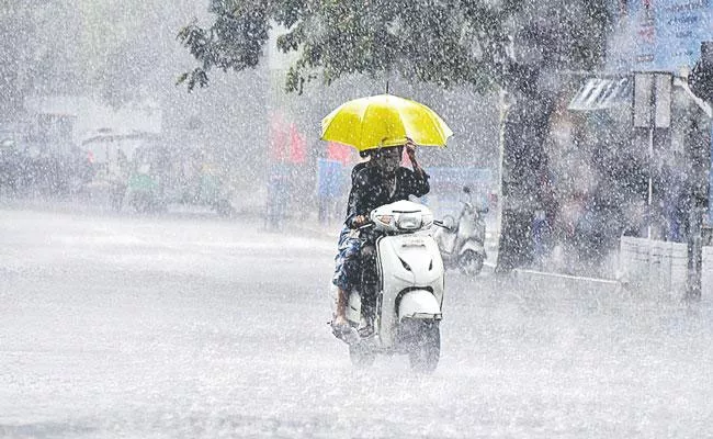 Weather Report: Heavy Rains Will Recorded Next Three Days In Telangana - Sakshi