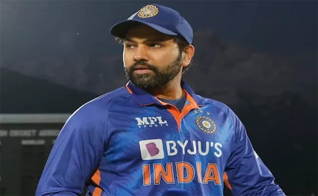 IND VS WI 4th T20: Rohit Sharma Completes 16000 Runs In International Cricket - Sakshi