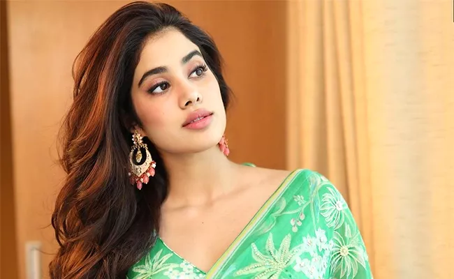 Janhvi Kapoor Says She Wants To Make South Debut Soon - Sakshi