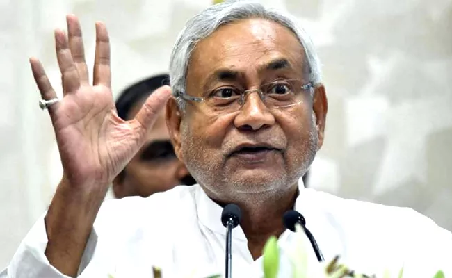 NDA JDU Split Nitish Kumar RJD Tieup Bihar - Sakshi