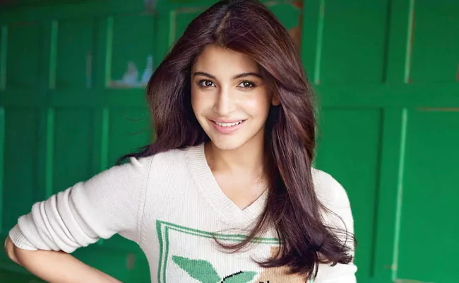 Beauty Tips: Anushka Sharma Reveals About Her Beauty Secret - Sakshi