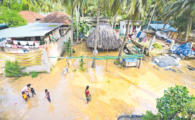 Central teams to flood affected areas from 9th August - Sakshi