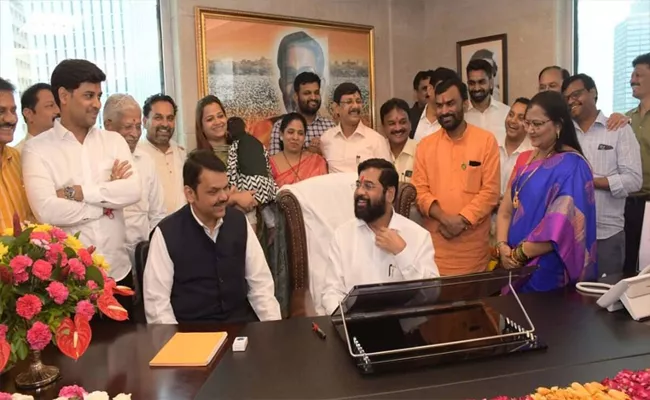 Maharashtra Cabinet expansion: 18 Ministers Expected To Take Oath - Sakshi