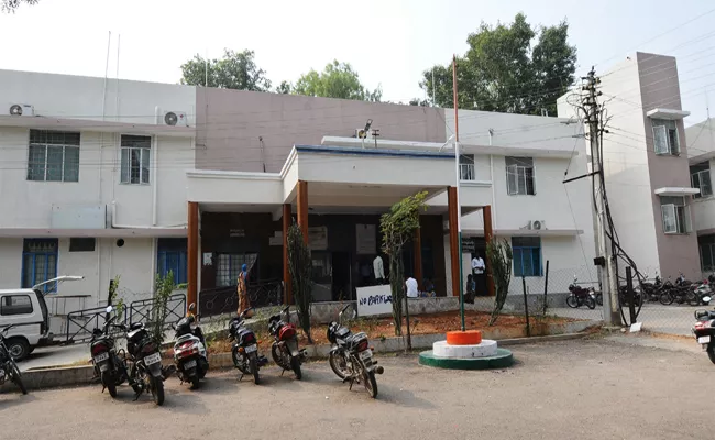 Two Out Sourcing Staff Over Action At Nalgonda Government Hospital - Sakshi