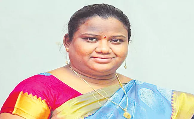 MP Madhavi as member of coffee board - Sakshi